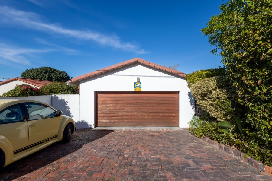 3 Bedroom Property for Sale in Upper Robberg Western Cape
